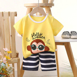 Feather & Fawn cotton baby tee and shorts set with shoulder snaps