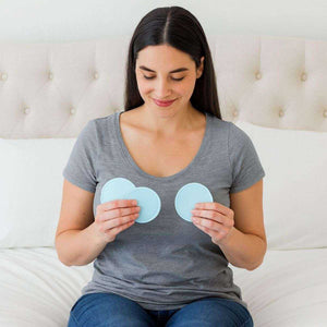 MaterniCare reusable bamboo nursing pads with laundry bag